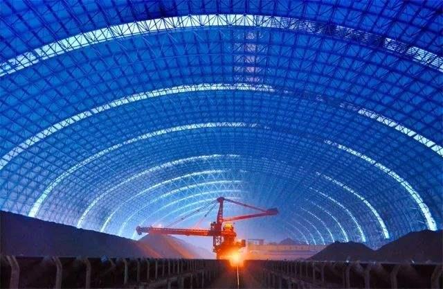 东乡县亿优钢构工程师为您解析原料场封闭技术的特点和类型